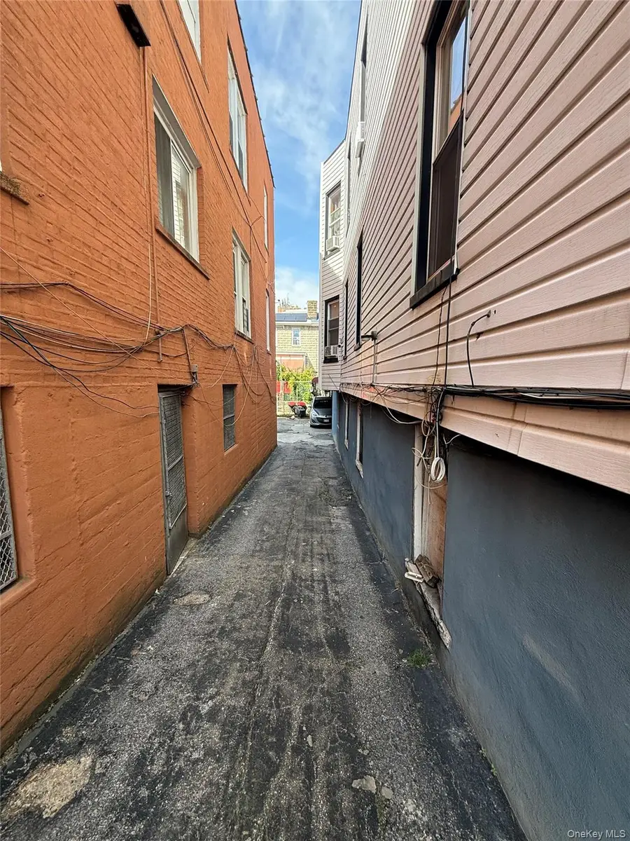 1129 Beach Avenue, Bronx, NY 10472 - #3