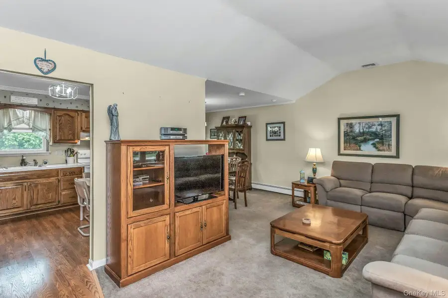 313 Illinois Avenue, Massapequa Park, NY 11762 - #2