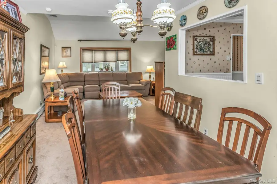 313 Illinois Avenue, Massapequa Park, NY 11762 - #3