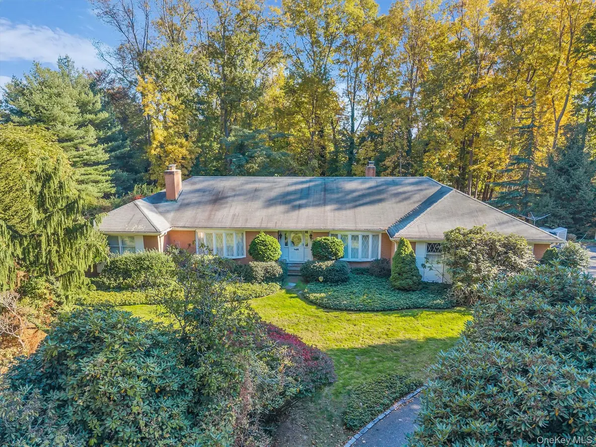 133 Old Field Road, Setauket, NY 11733 - #1