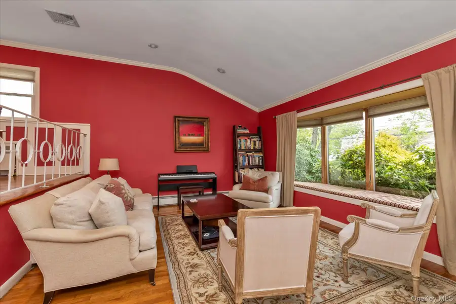 2542 Park Place, Bellmore, NY 11710 - #2