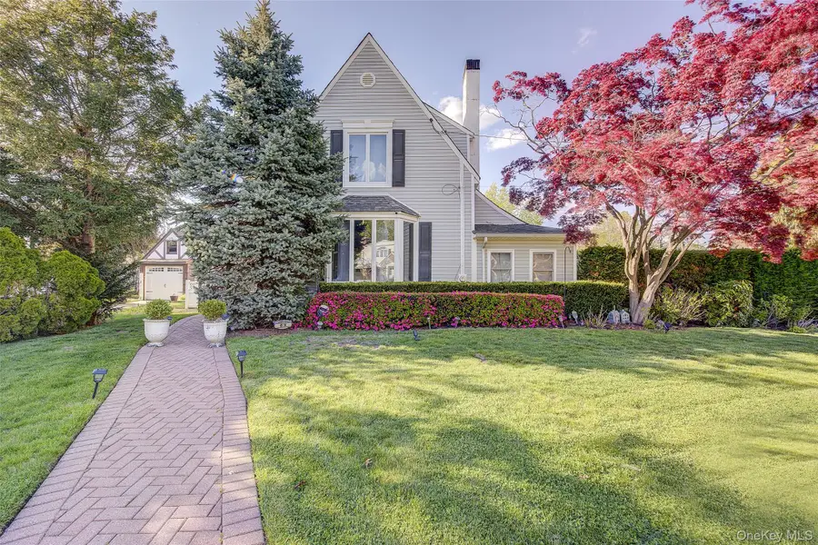 63 Buckingham Place, Lynbrook, NY 11563 - #2