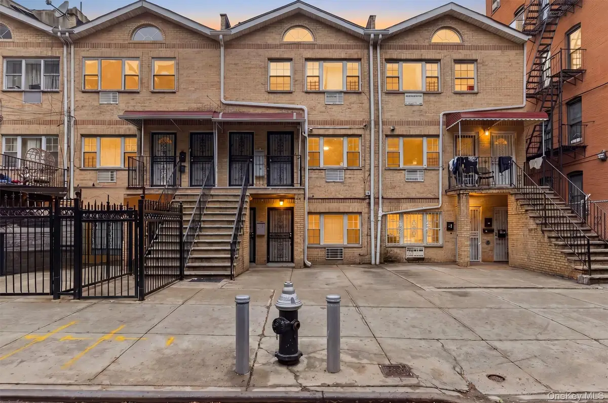 315 E 163rd Street, Bronx, NY 10451 - #1