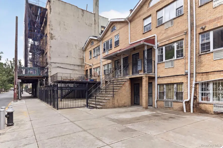 315 E 163rd Street, Bronx, NY 10451 - #3