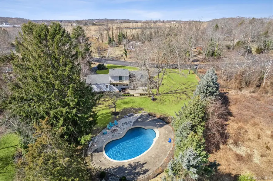 435 Old Saddle Lane, Cutchogue, NY 11935 - #2