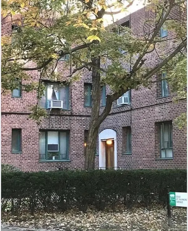 2059 Saint Raymond Avenue #MC, Bronx, NY 10462