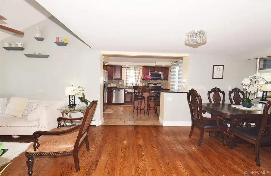 130 Winganhauppauge Road, Islip, NY 11751 - #2