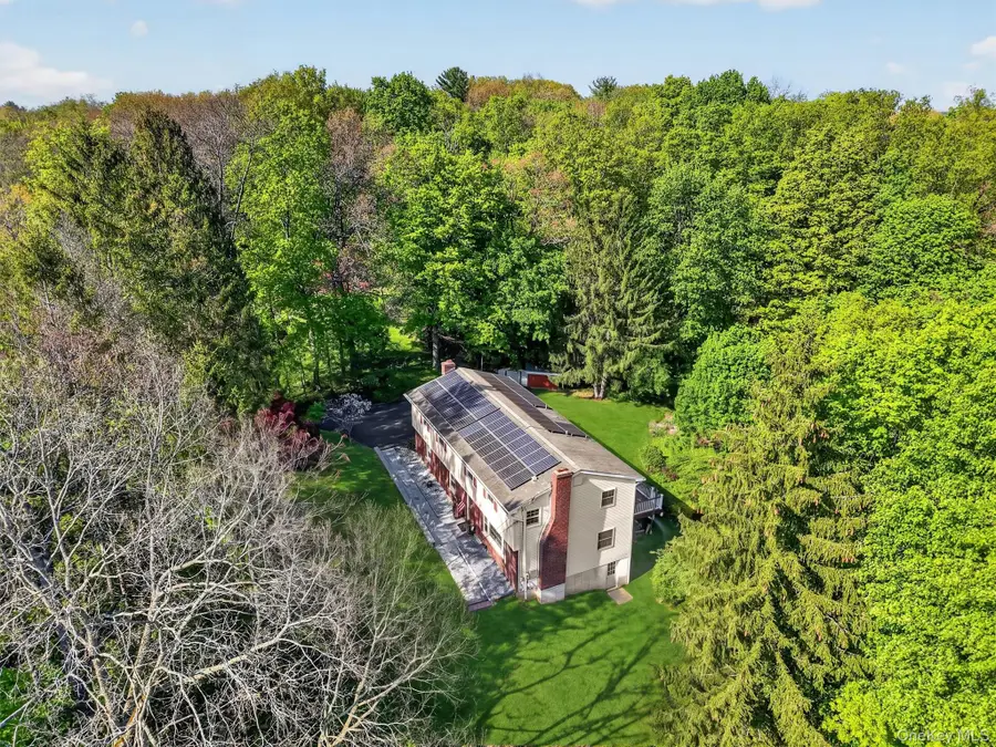 14 Victor Lane, Poughkeepsie, NY 12601 - #2