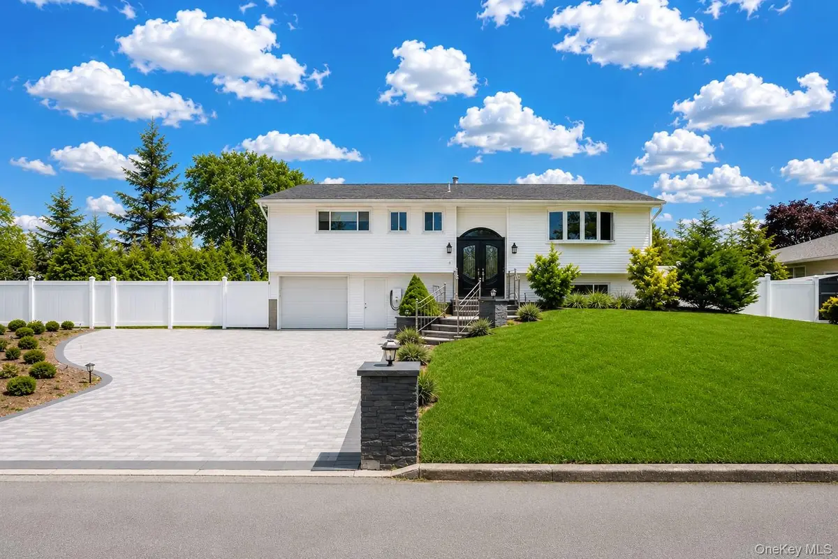 3 Katonah Place, Dix Hills, NY 11746 - #1