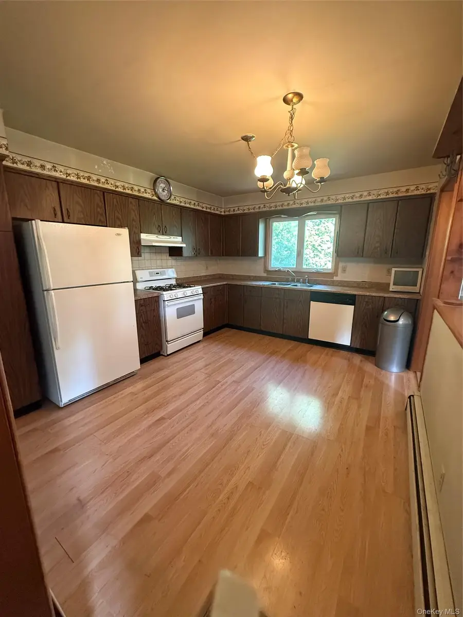 1506 State Route 32, Wallkill, NY 12589 - #3