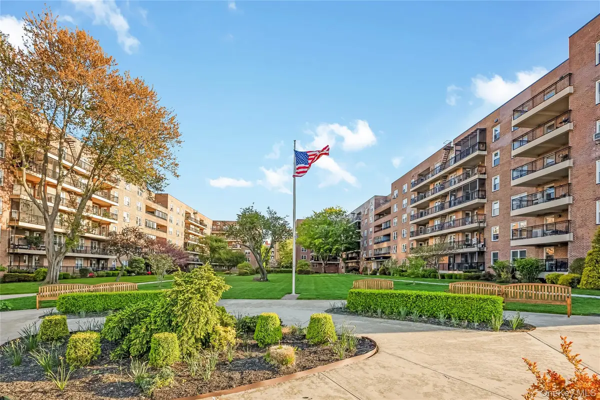 162-41 Powells Cove Boulevard #6S, Beechhurst, NY 11357 - #1