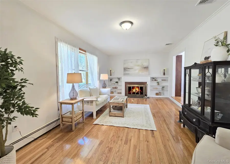 102 Mcconnell Avenue, Bayport, NY 11705 - #3