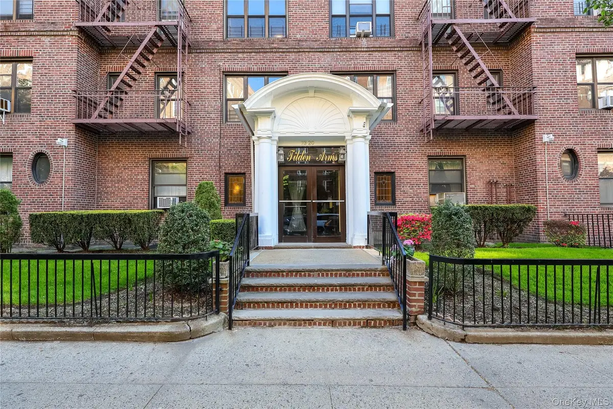 73-20 Austin Street #4J, Forest Hills, NY 11375 - #1