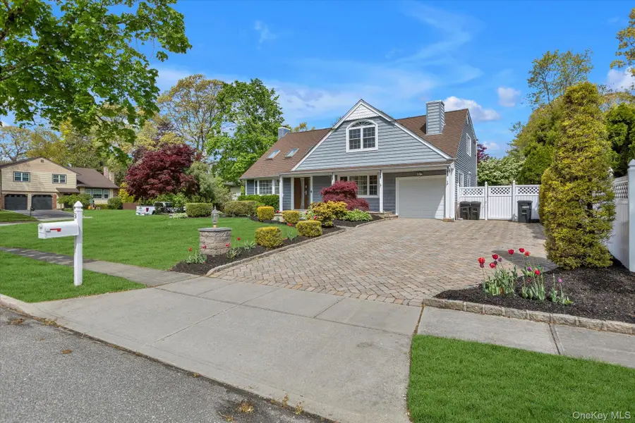 31 Empress Pines Drive, Nesconset, NY 11767 - #2