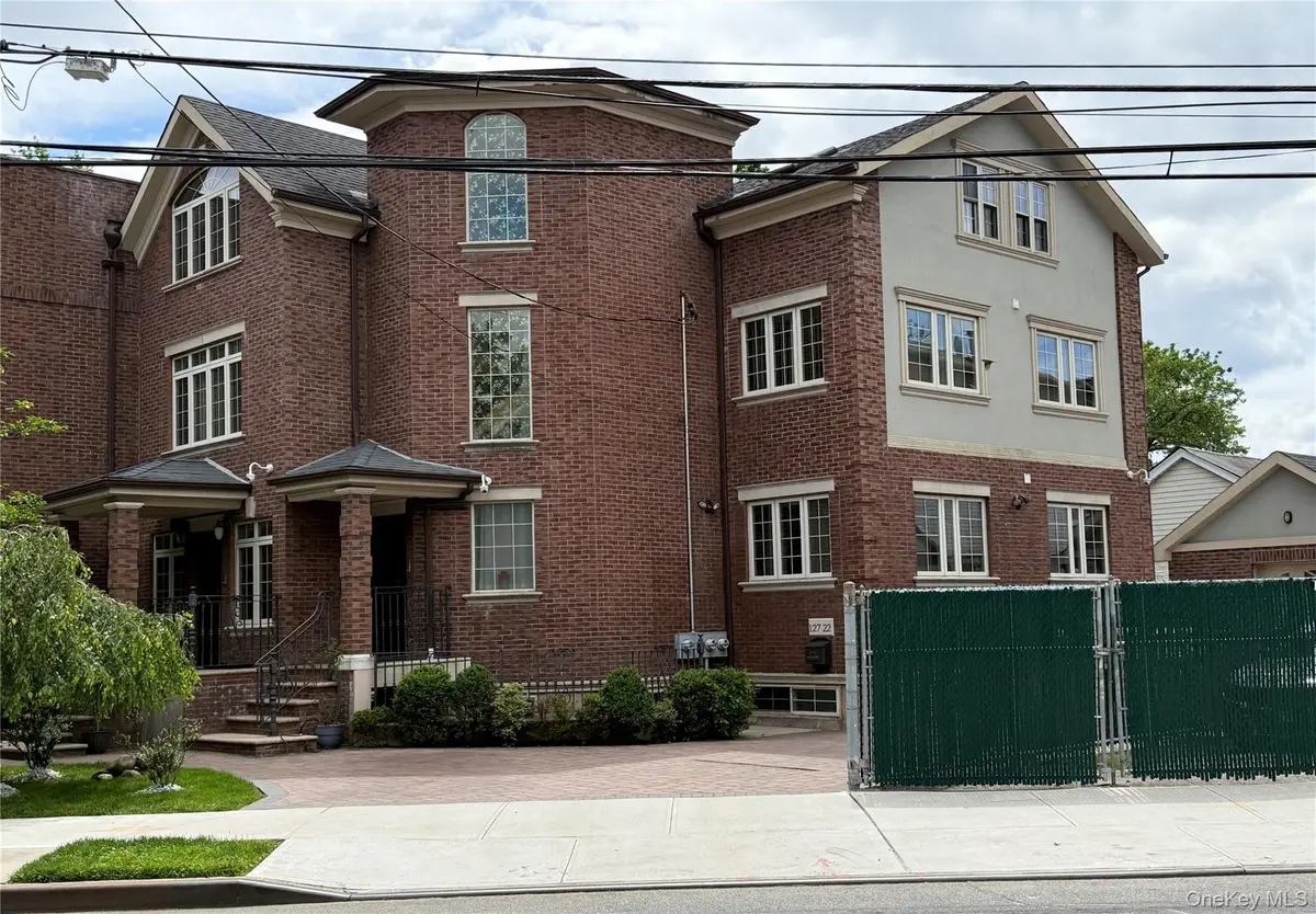 127-22 Kew Gardens Road, Kew Gardens, NY 11415 - #1