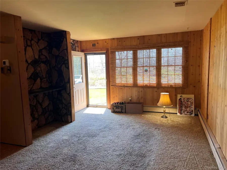 27 W Tiana Road #A, Hampton Bays, NY 11946 - #3
