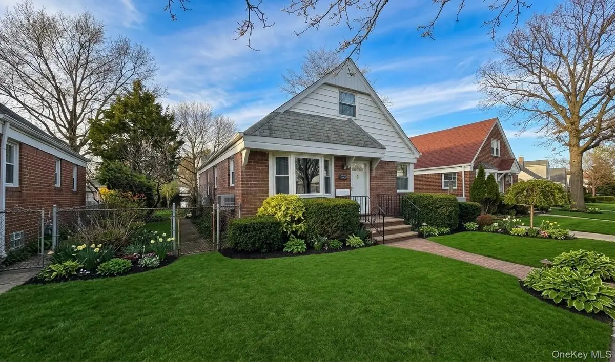 7918 257th Street, Glen Oaks, NY 11004 - #1