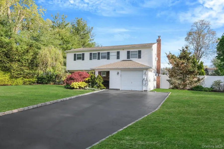 8 Elder Drive, Commack, NY 11725 - #3