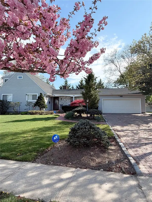 54 Ivy Dr Drive, Jericho, NY 11753