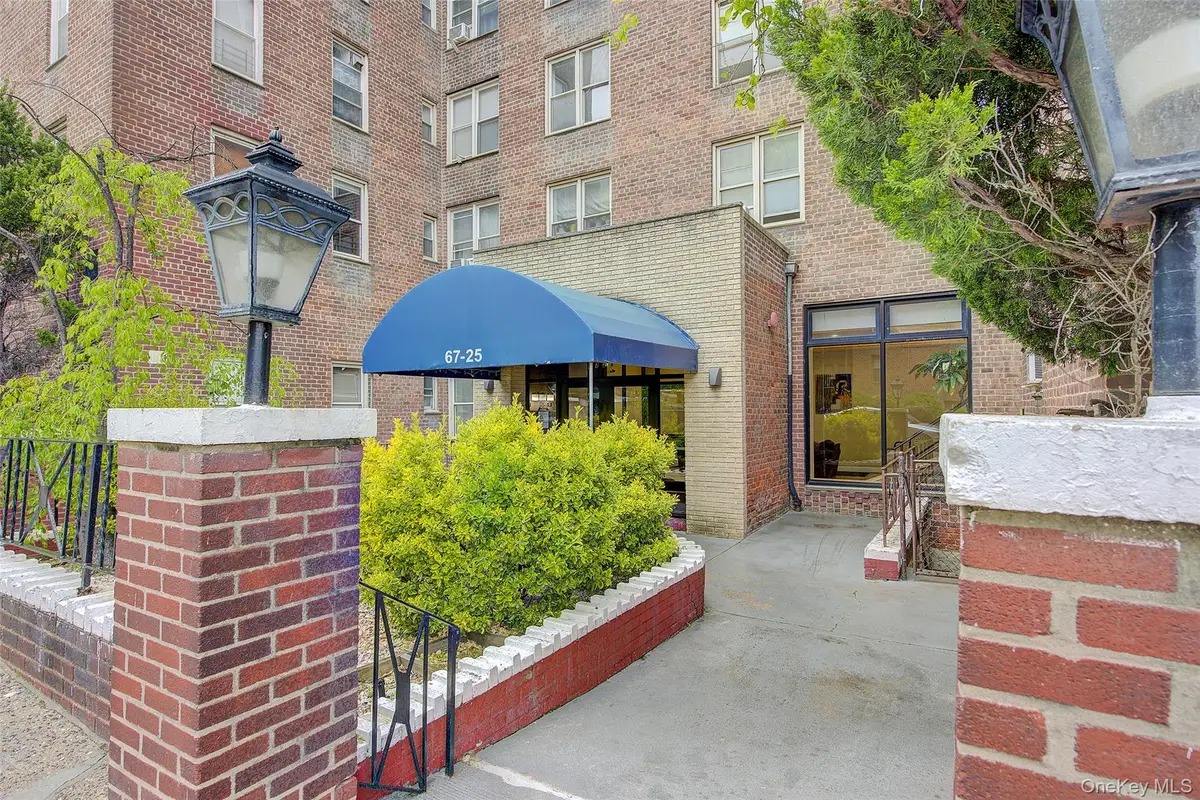 67-25 Dartmouth Street #7H, Forest Hills, NY 11375 - #1