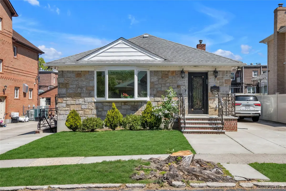 6937 172nd Street, Fresh Meadows, NY 11365 - #1