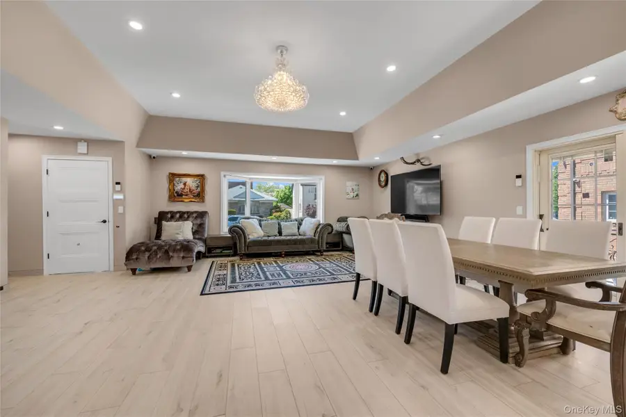 6937 172nd Street, Fresh Meadows, NY 11365 - #2