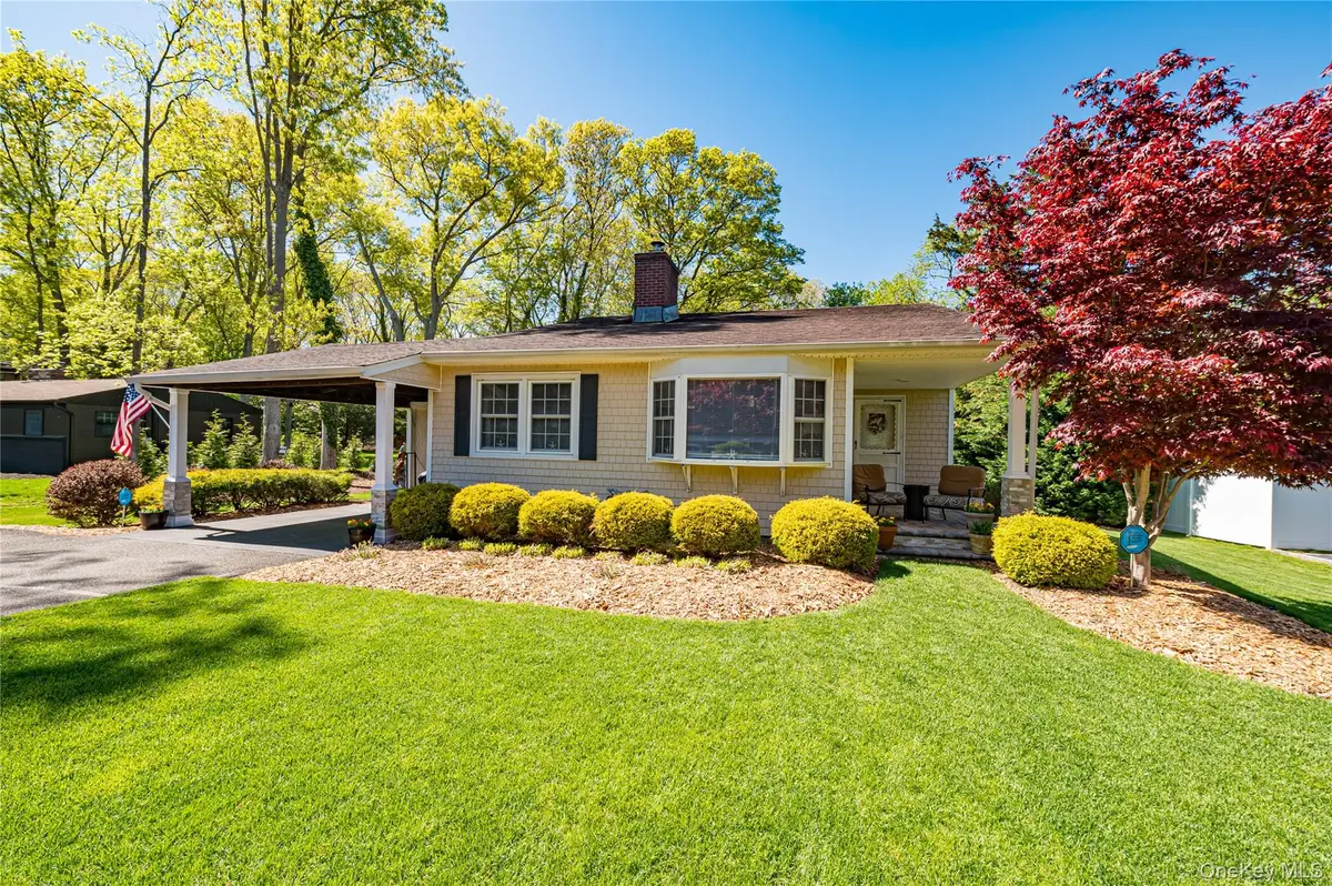 7 Ursular Court, Smithtown, NY 11787 - #1