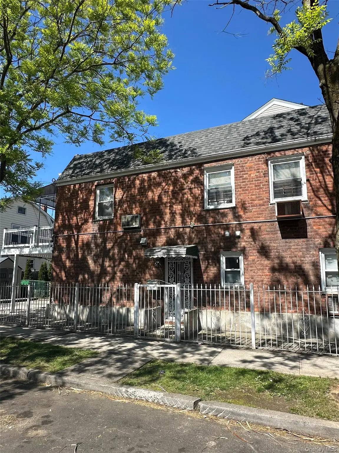 152-20 Peck Avenue, Flushing, NY 11355 - #1
