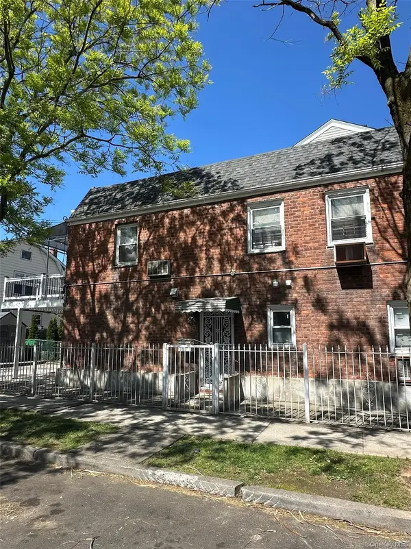 152-20 Peck Avenue, Flushing, NY 11355