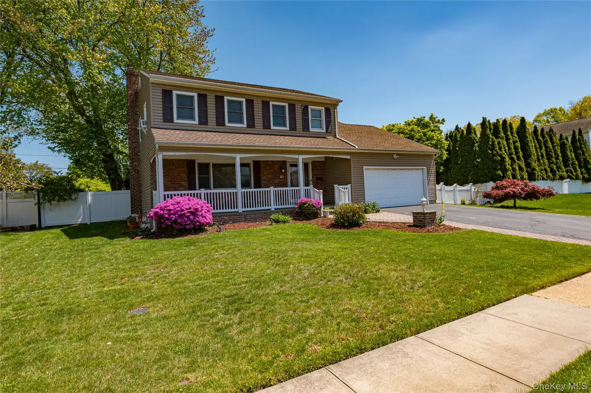 20 Evon Drive, Syosset, NY 11791 - #1