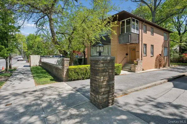 4534 Henry Hudson Parkway, Bronx, NY 10471