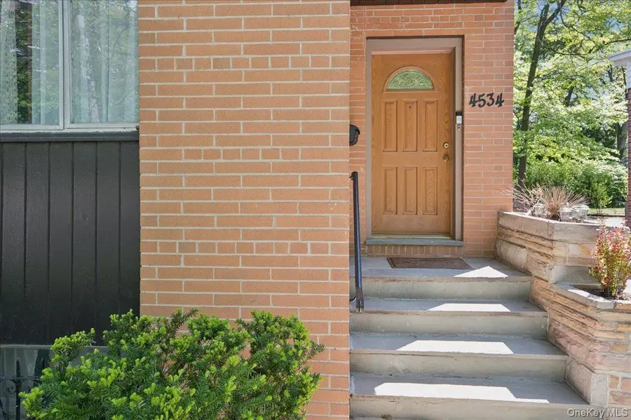 4534 Henry Hudson Parkway, Bronx, NY 10471 - #3