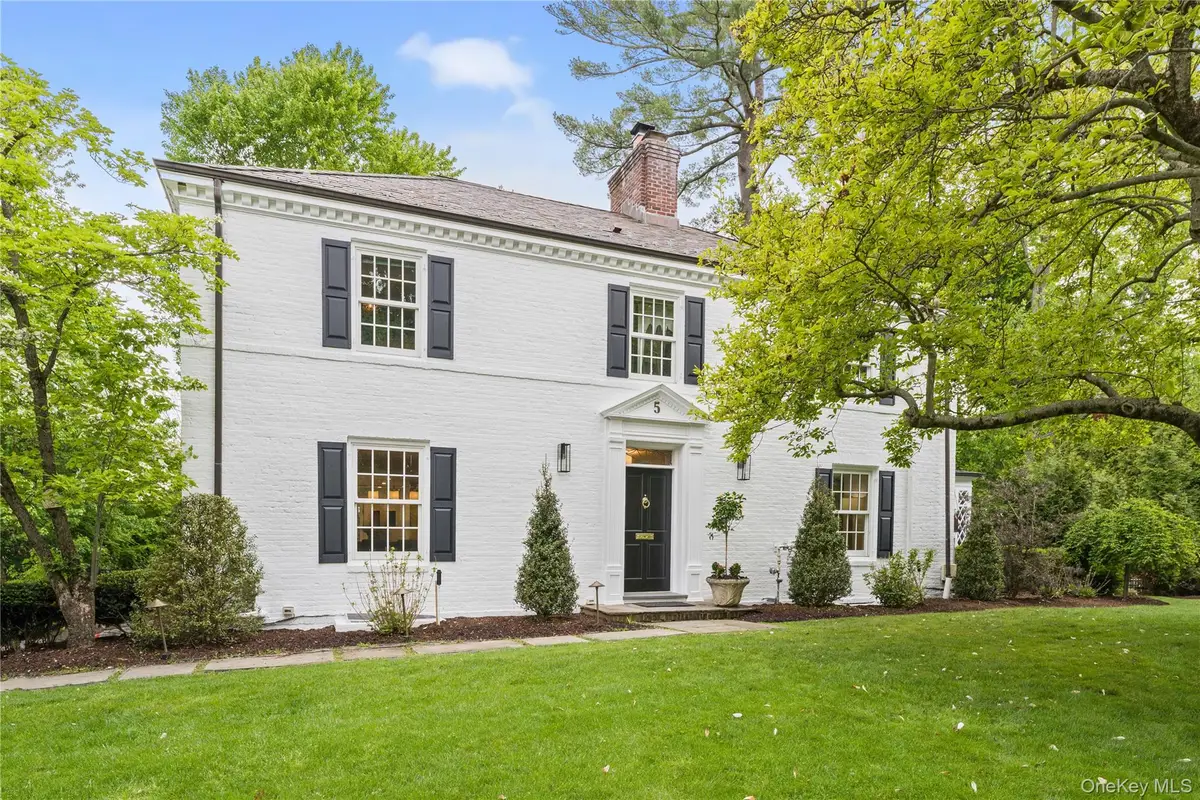 5 Harcourt Road, Scarsdale, NY 10583 - #1