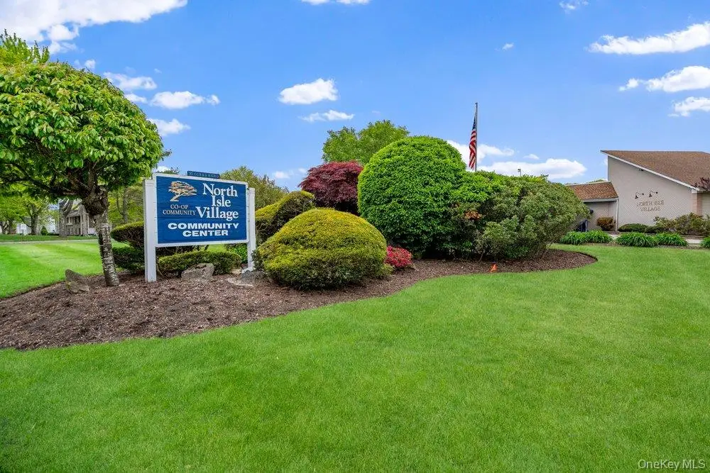 2 Idaho Court #2, Coram, NY 11727 - #1