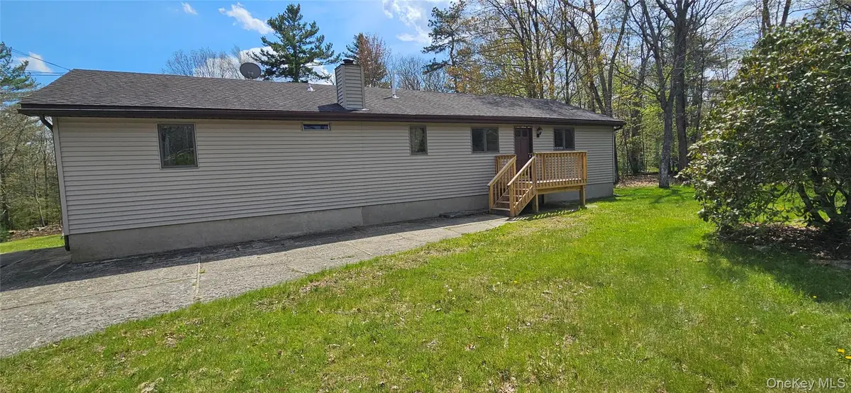 87 W Peenpack Trail, Deerpark, NY 12780 - #1