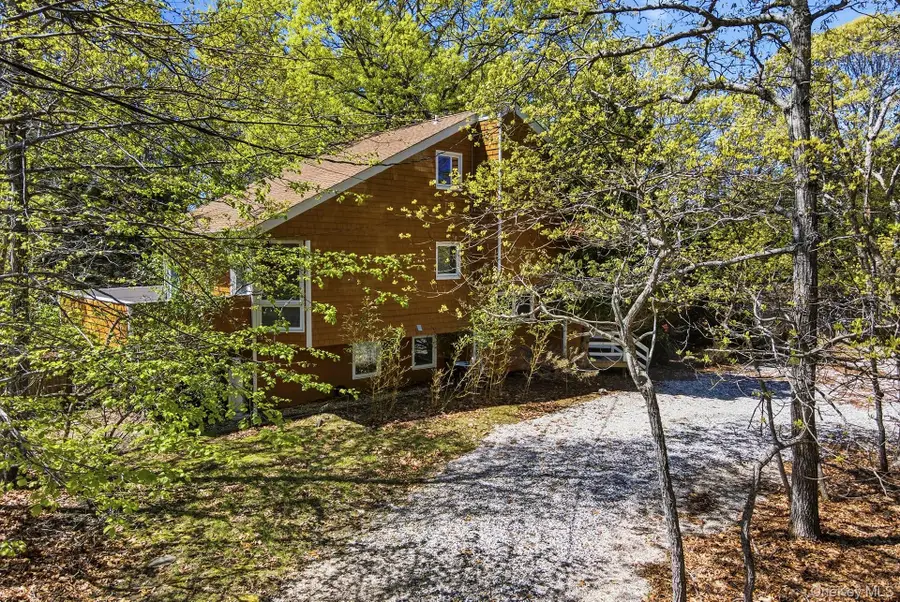 20 Norfolk Drive, Springs, NY 11937 - #2