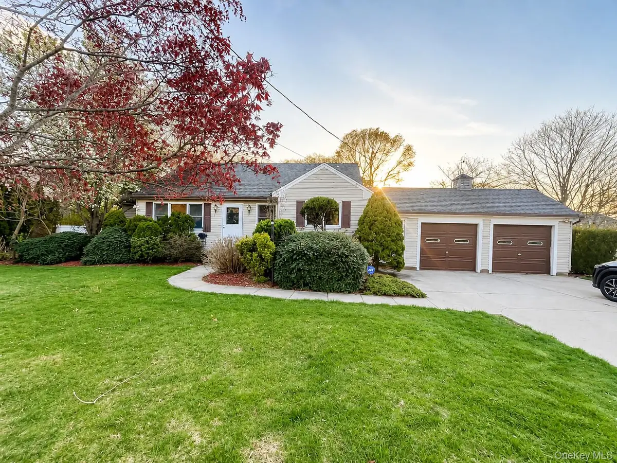 370 Washington Avenue, Patchogue, NY 11772 - #1