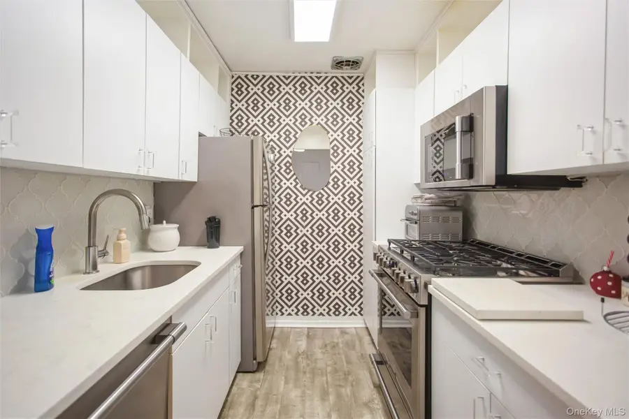 711 Shore Road #2C, Long Beach, NY 11561 - #3