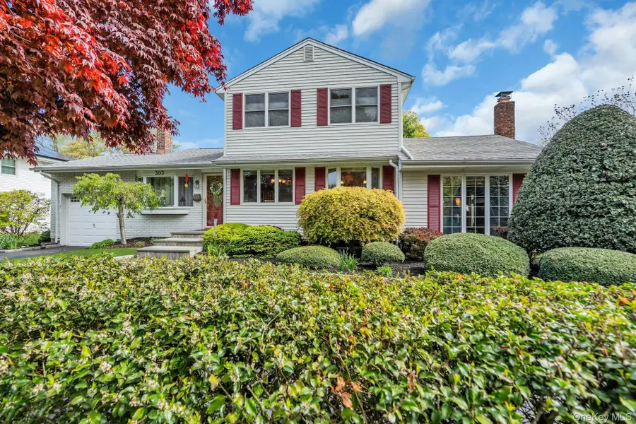 303 Timberpoint Road, East Islip, NY 11730 - #3