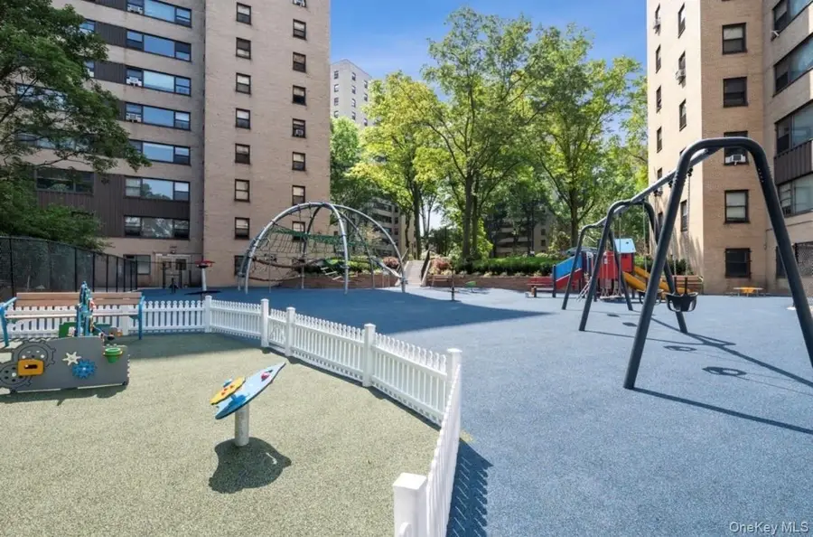 5 Fordham Hill Oval #10D, Bronx, NY 10468 - #3