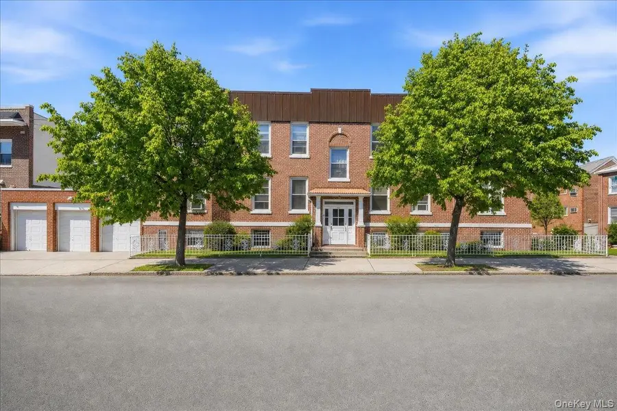 2041 Hobart Avenue, Bronx, NY 10461 - #2