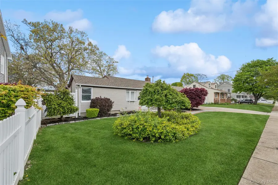 173 N Kings Avenue, Massapequa, NY 11758 - #3