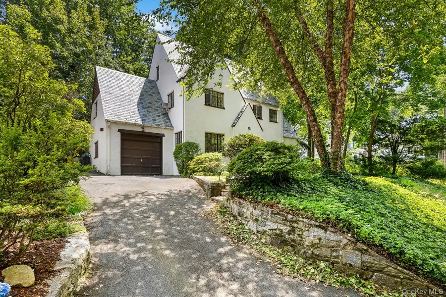 10 River Road, Scarsdale, NY 10583 - #2