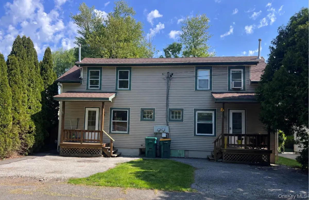 7 Berry Street, Wallkill, NY 12589 - #1
