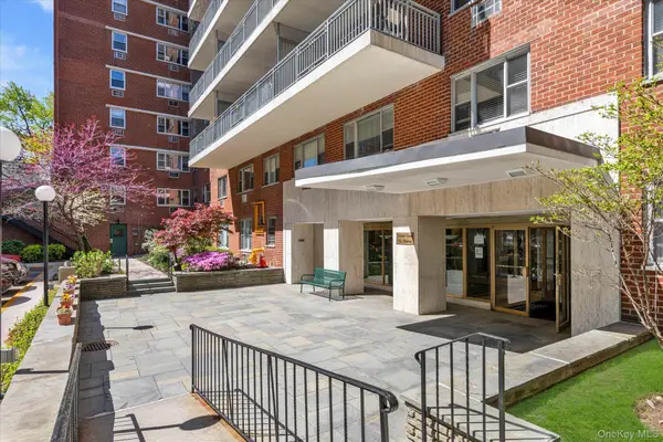 52-30 39 Drive #1G, Woodside, NY 11377