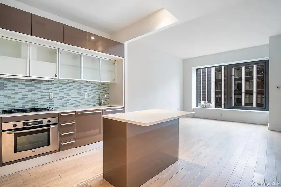 75 Wall Street #24D, Manhattan, NY 10005 - #2