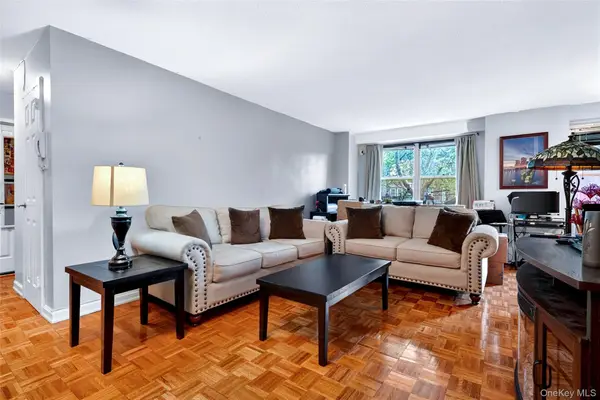 2550 Olinville Avenue #2H, Bronx, NY 10467