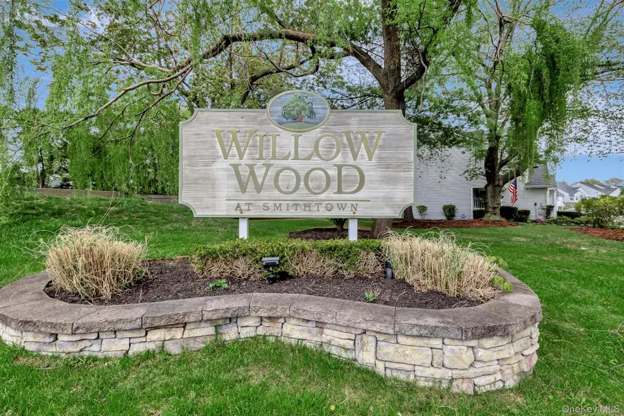 1 Plantation Drive, Hauppauge, NY 11788 - #2
