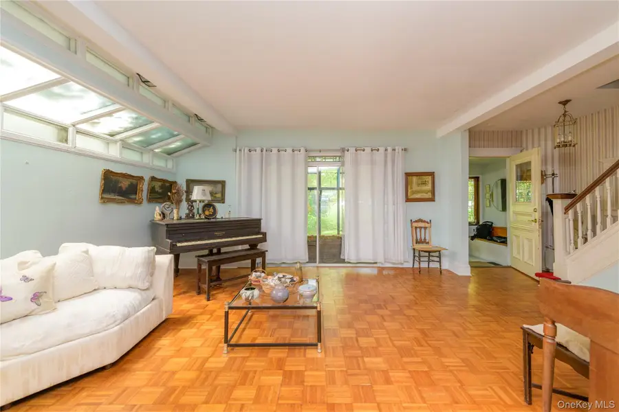 88 Prospect Street, Douglaston, NY 11363 - #2