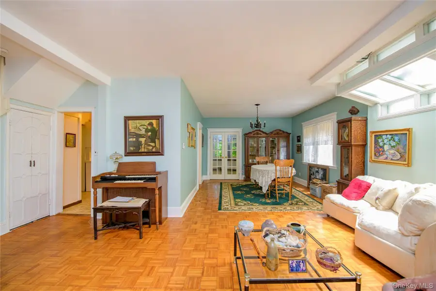 88 Prospect Street, Douglaston, NY 11363 - #3